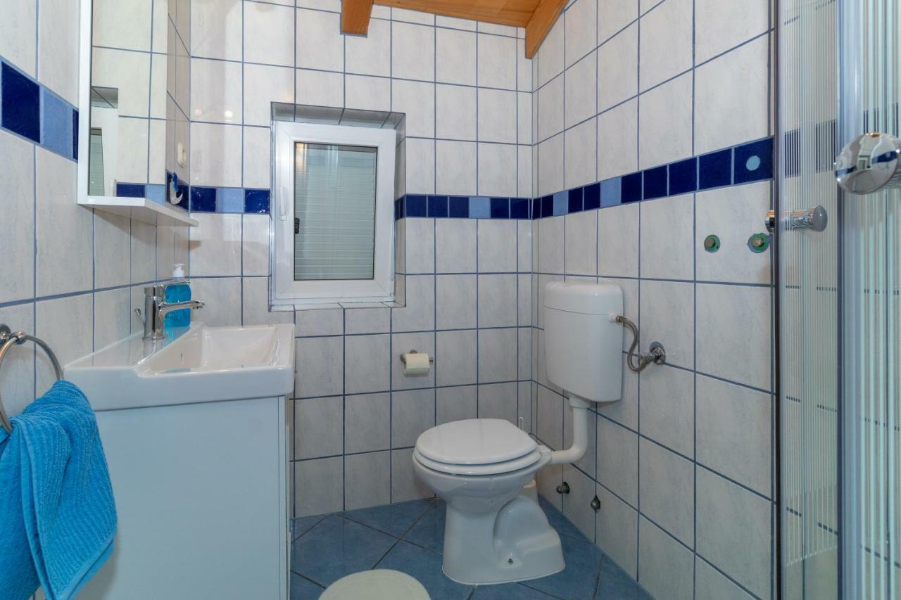 Guest House Otto Punat Exterior foto